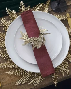 Gold Wreath Place Mats (4Pk)