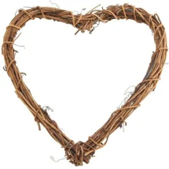 Natural Vine Heart Wreath - 23Cm