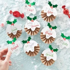 Novelty Christmas Day Badges - 8Cm (6Pk)