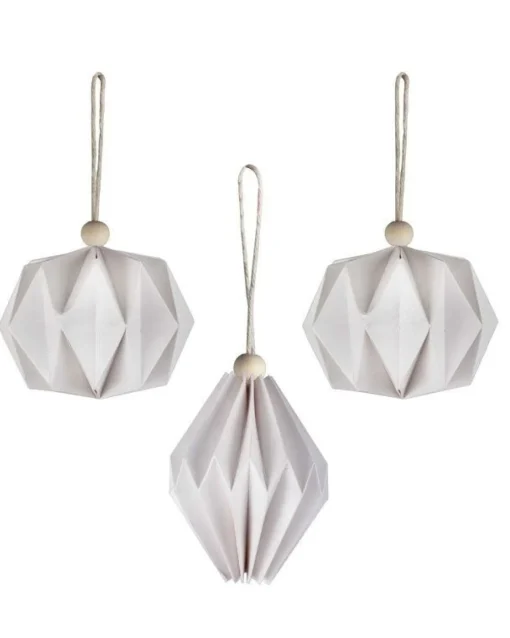 Paper Shaped Tree Decorations With Bead (3Pk)